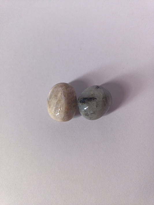Pierre labradorite